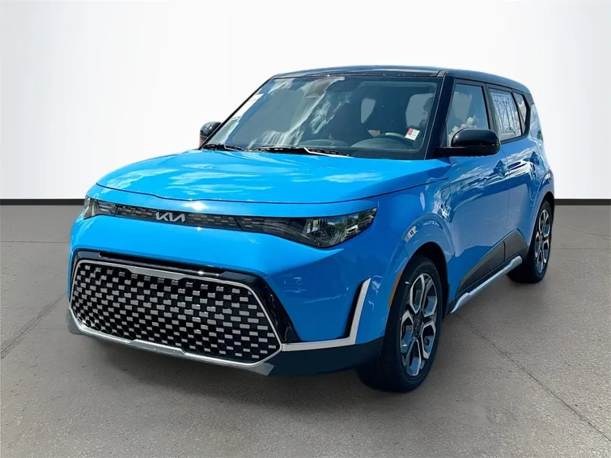 2025 Kia Soul EX photo 1