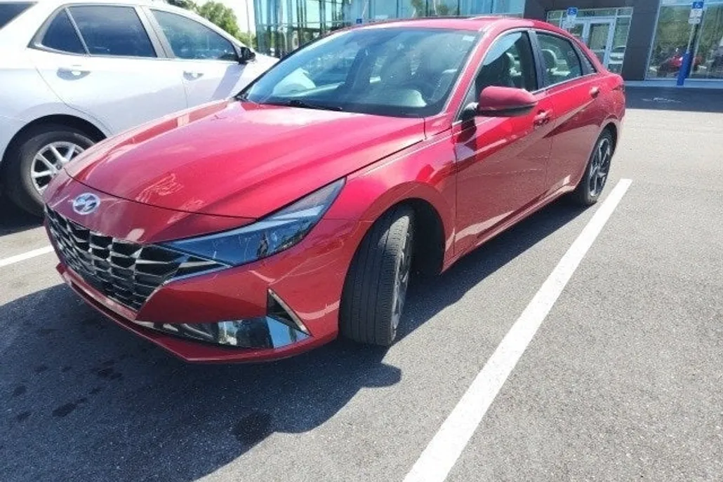 2023 Hyundai Elantra Limited photo 1