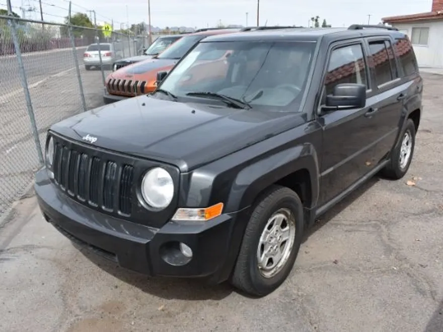2010 Jeep Patriot Sport photo 1
