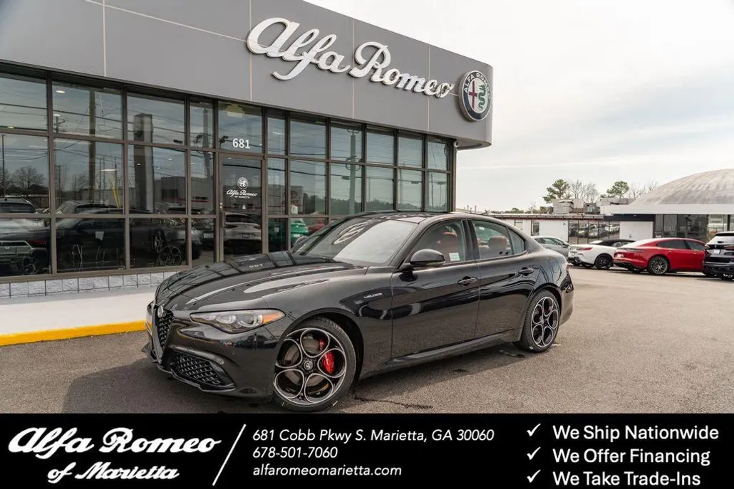 2025 Alfa Romeo Giulia SPRINT photo 1