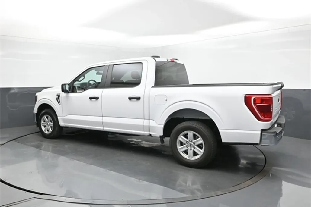 2023 Ford F-150 XLT photo 1
