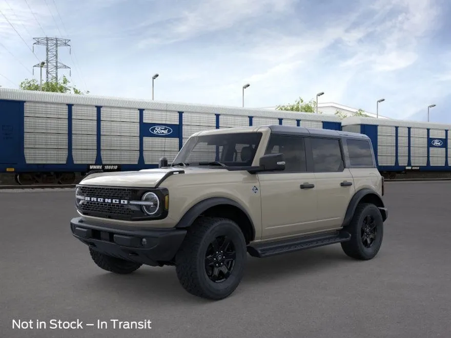 2025 Ford Bronco Outer Banks photo 1