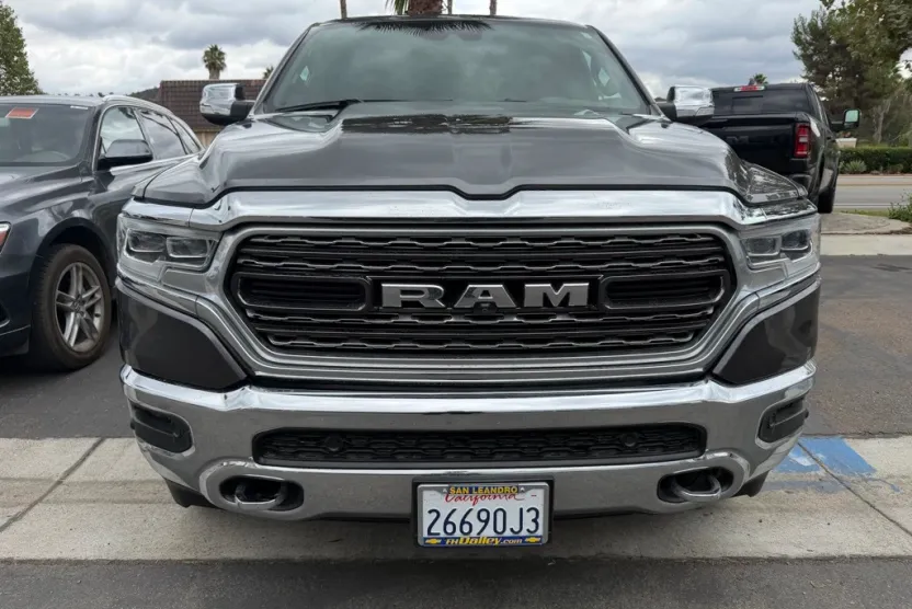 2021 Ram 1500 Limited photo 1
