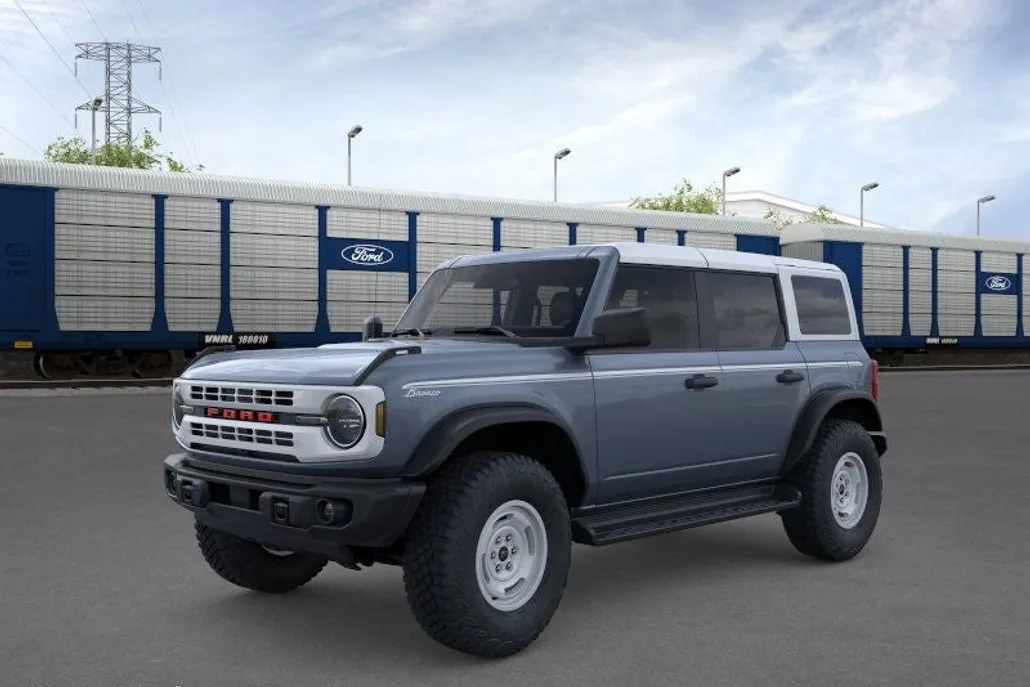 2025 Ford Bronco Heritage First Edition photo 1