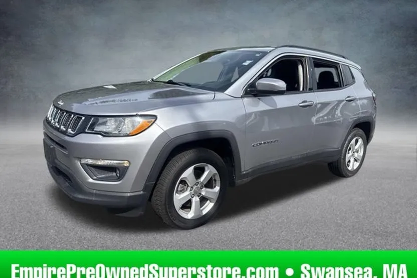 2018 Jeep Compass Latitude photo 1