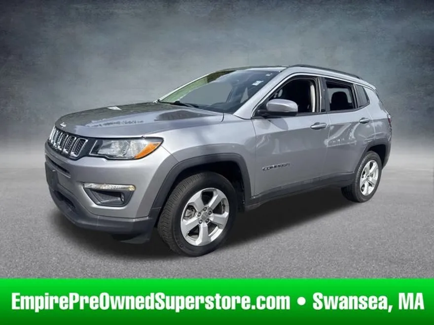 2018 Jeep Compass Latitude photo 1