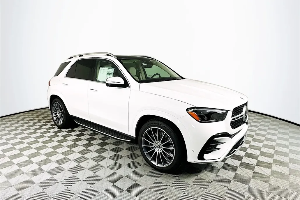 2026 Mercedes Benz GLE 450 4MATIC photo 1