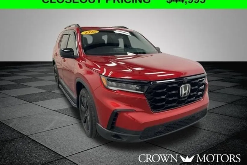2025 Honda Pilot Black Edition photo 1