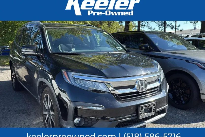 2020 Honda Pilot Touring photo 1