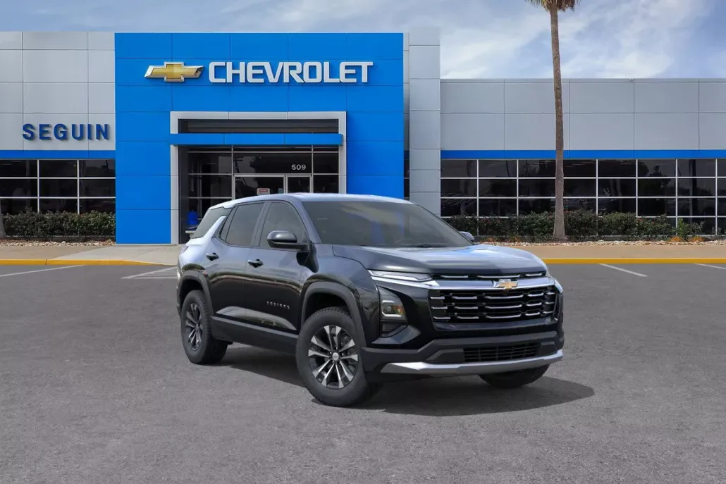 2026 Chevrolet Equinox LT photo 1
