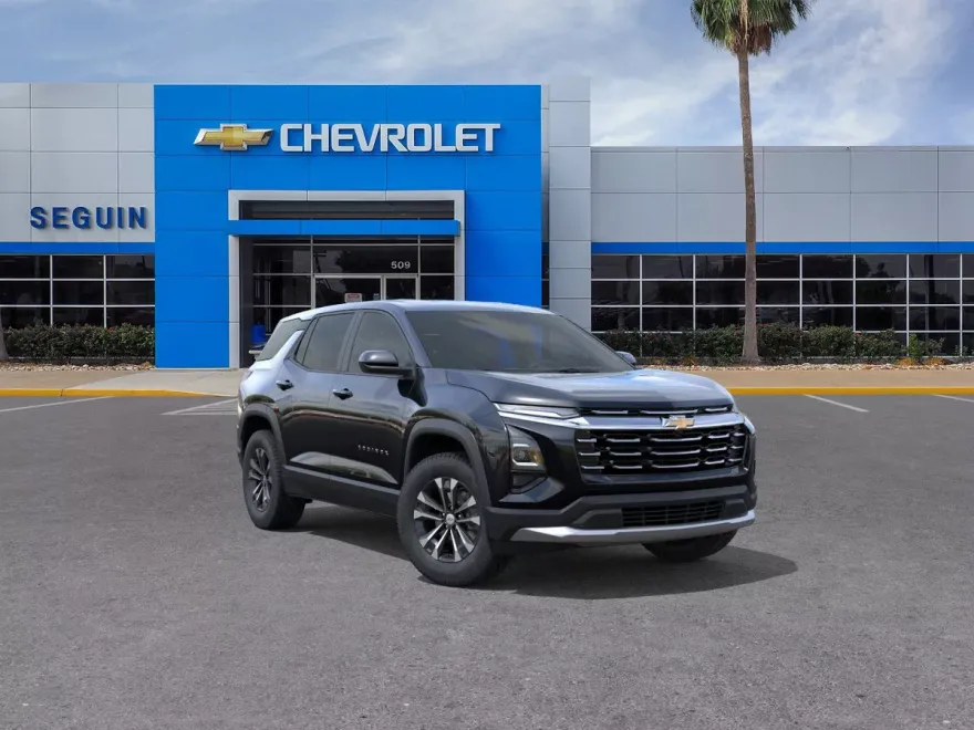 2026 Chevrolet Equinox LT photo 1