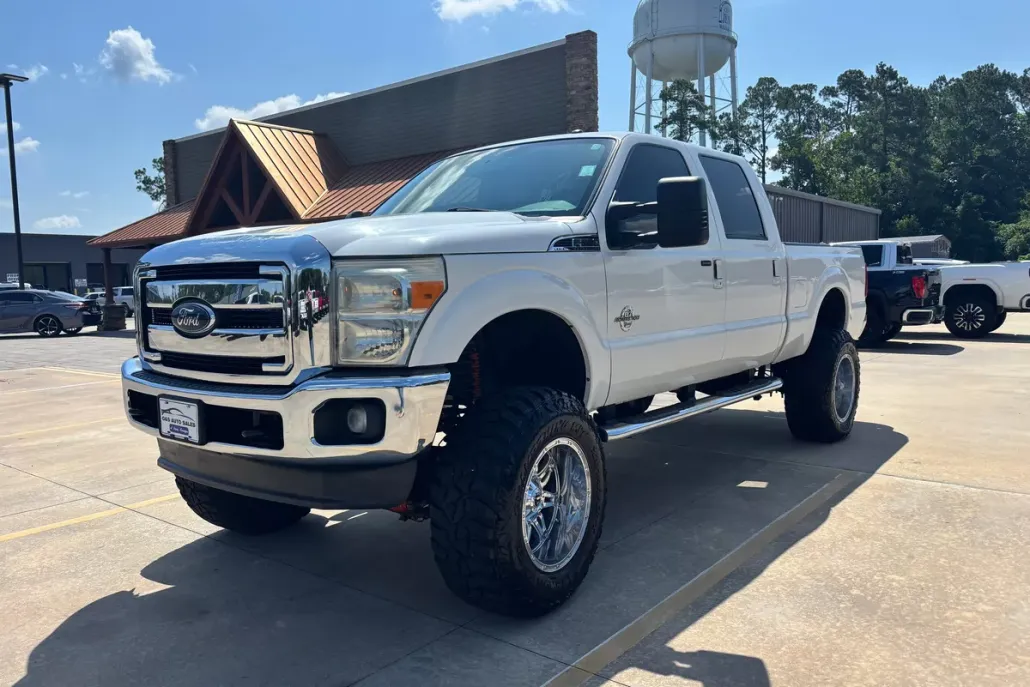 2012 Ford F-250 Lariat photo 1
