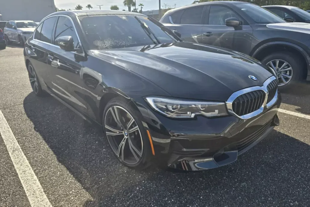 2021 Bmw 330i photo 1