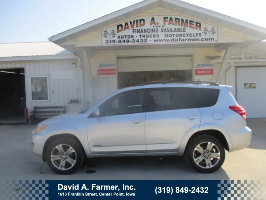 2010 Toyota RAV4 Sport photo 1