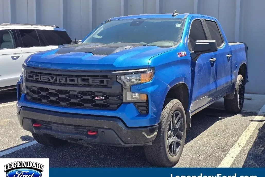 2022 Chevrolet Silverado 1500 Custom Trail Boss photo 1