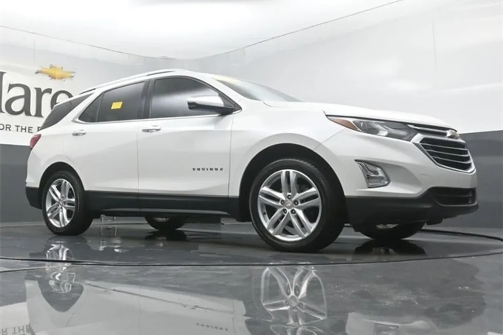 2019 Chevrolet Equinox Premier photo 1