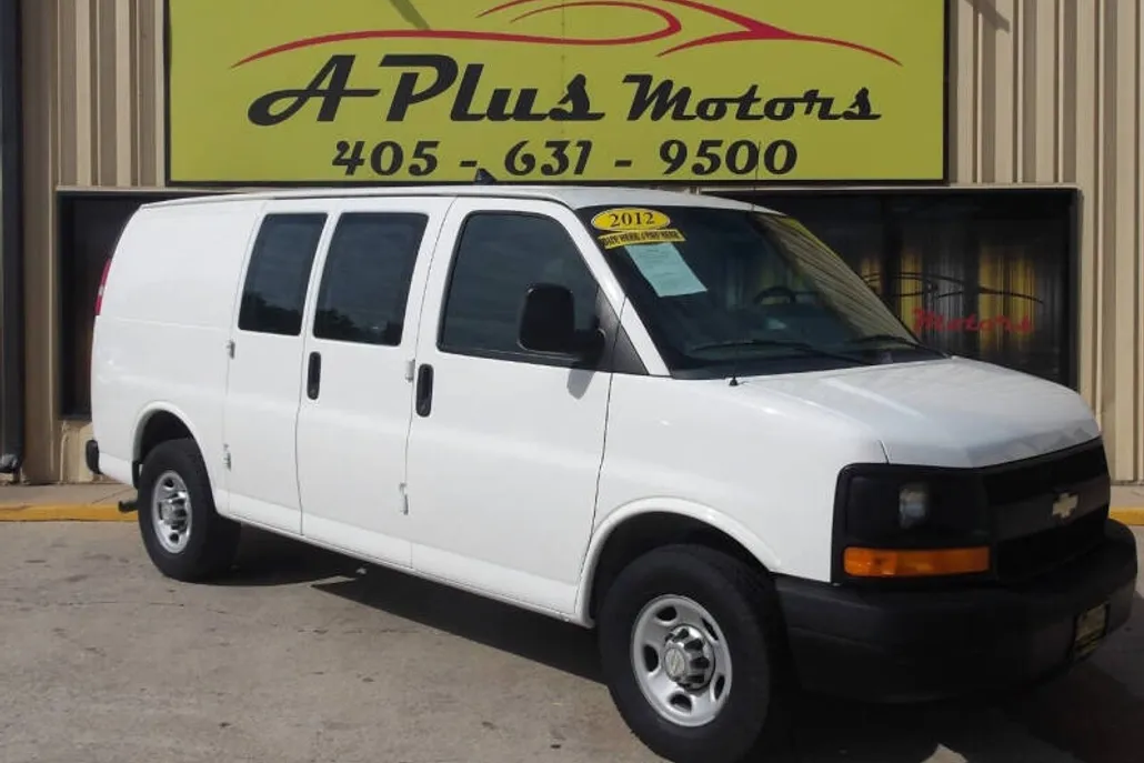 2012 Chevrolet Express 2500 Cargo Van photo 1