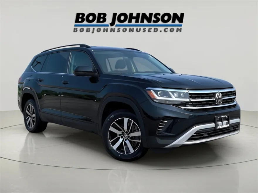 2022 Volkswagen Atlas SE photo 1