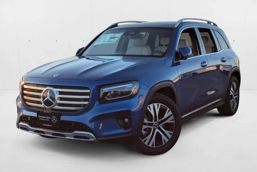 2024 Mercedes Benz GLB 250 photo 1