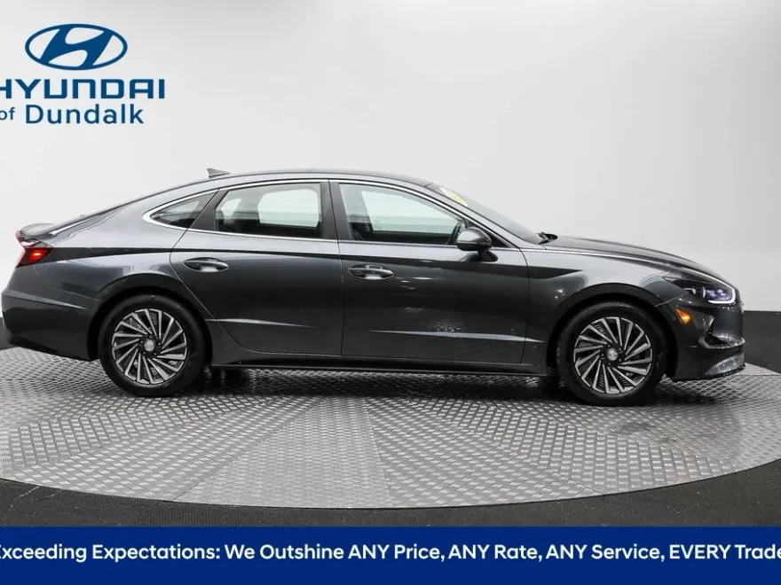 2022 Hyundai Sonata Hybrid Limited photo 1