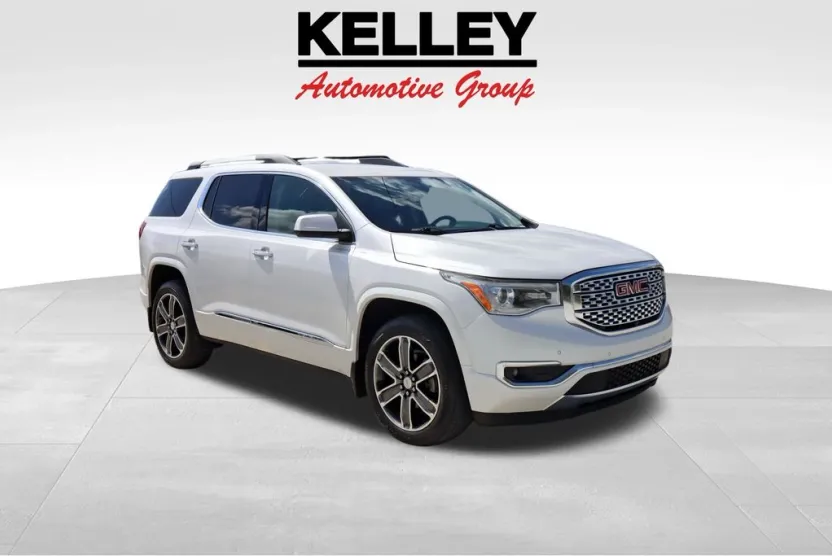 2019 Gmc Acadia Denali photo 1