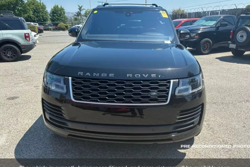 2020 Land Rover Range Rover HSE photo 1