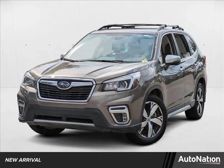 2019 Subaru Forester Touring photo 1