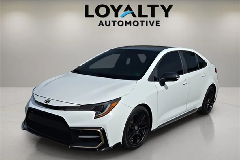2021 Toyota Corolla SE photo 1