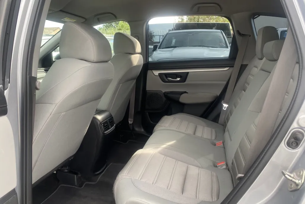 2019 Honda CR-V LX photo 1