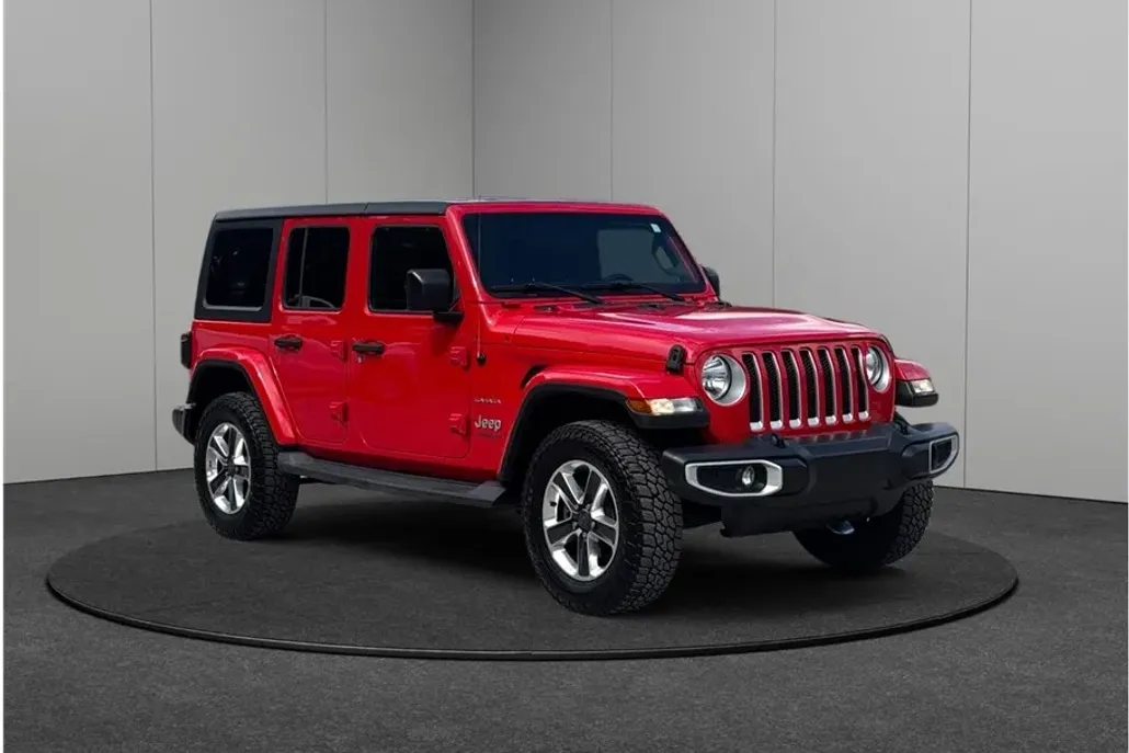 2019 Jeep Wrangler Unlimited Sahara photo 1