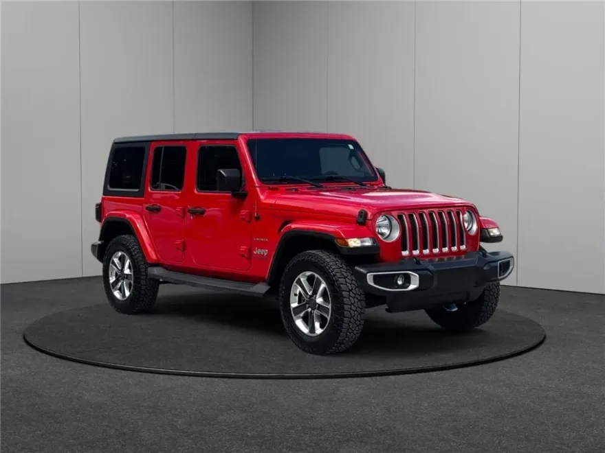 2019 Jeep Wrangler Unlimited Sahara photo 1