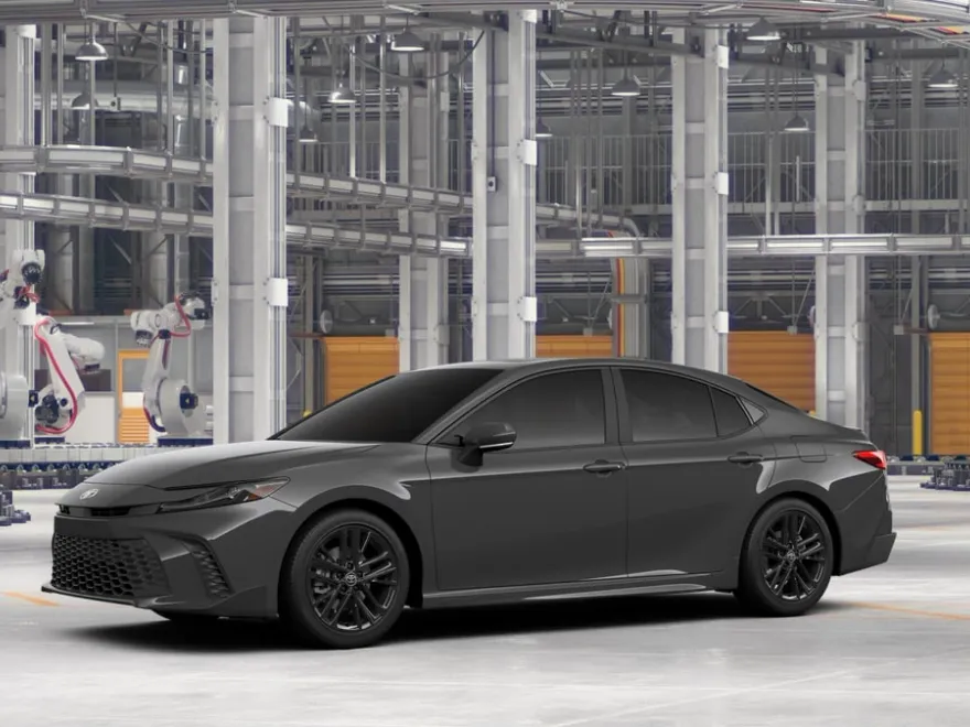 2025 Toyota Camry SE photo 1