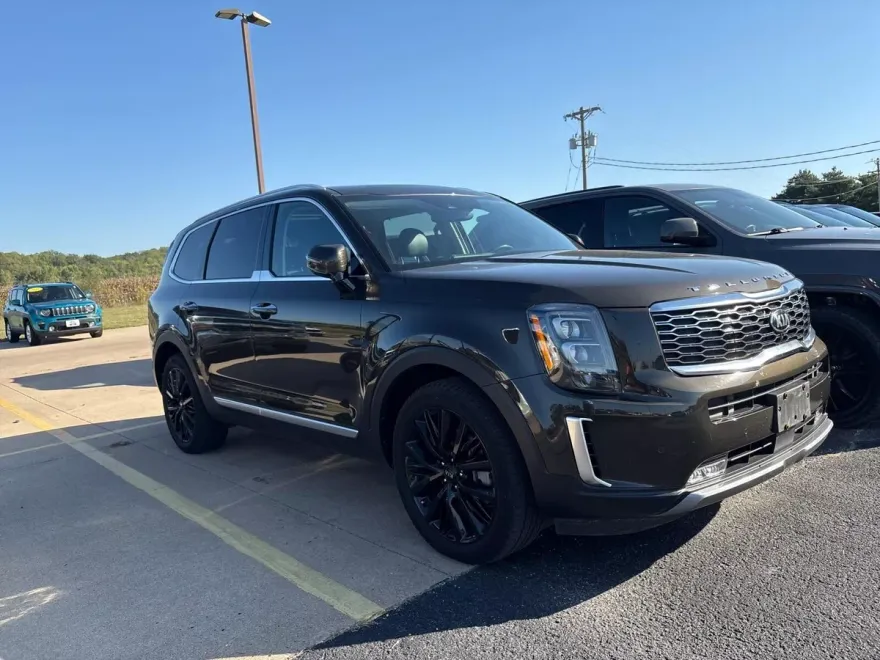 2020 Kia Telluride SX photo 1