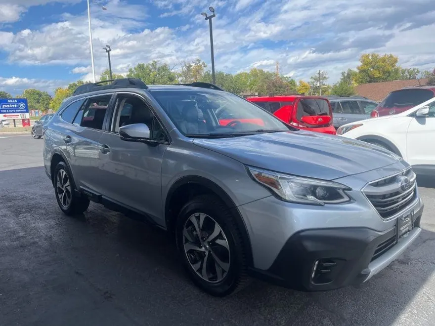 2020 Subaru Outback Limited photo 1