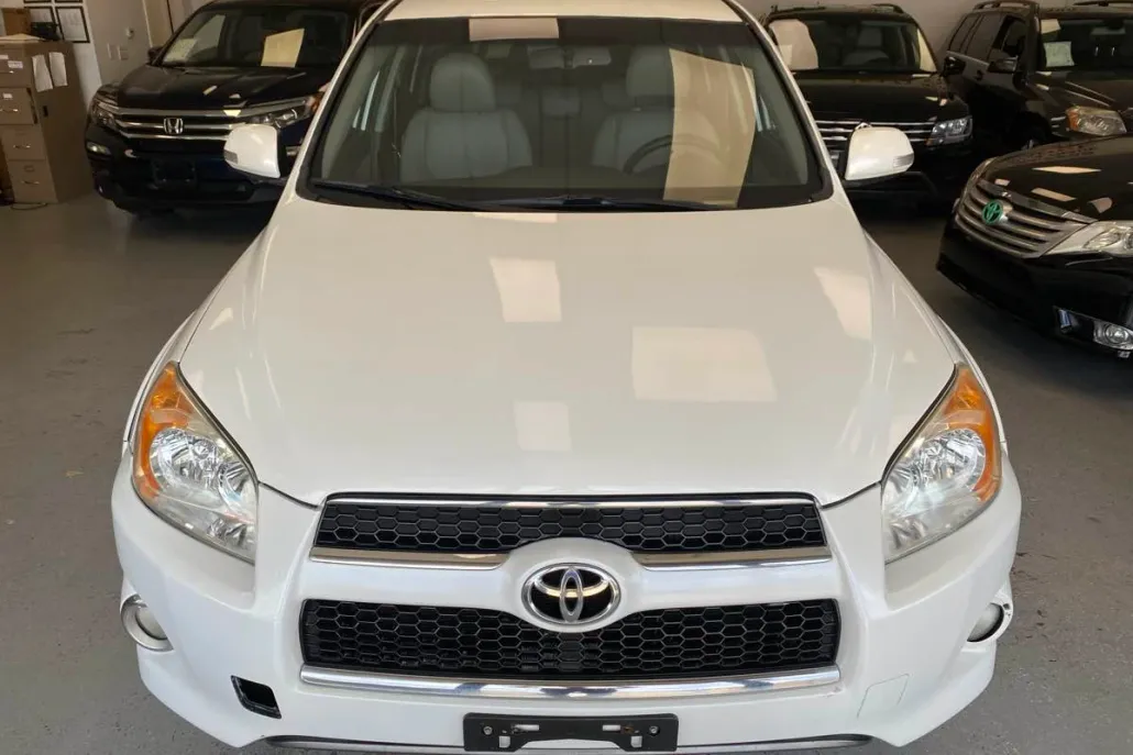 2009 Toyota RAV4 Limited photo 1