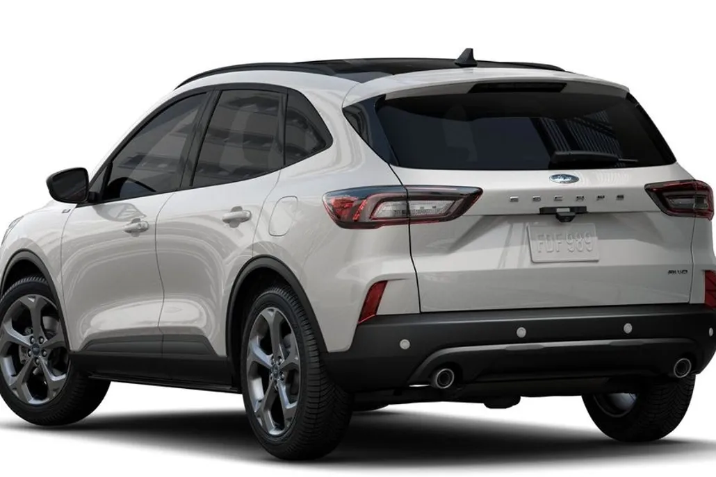 2025 Ford Escape ST-Line photo 1