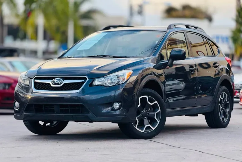 2013 Subaru Crosstrek Premium photo 1