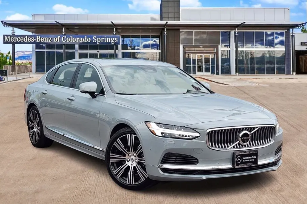 2024 Volvo S90 Recharge T8 Ultimate photo 1
