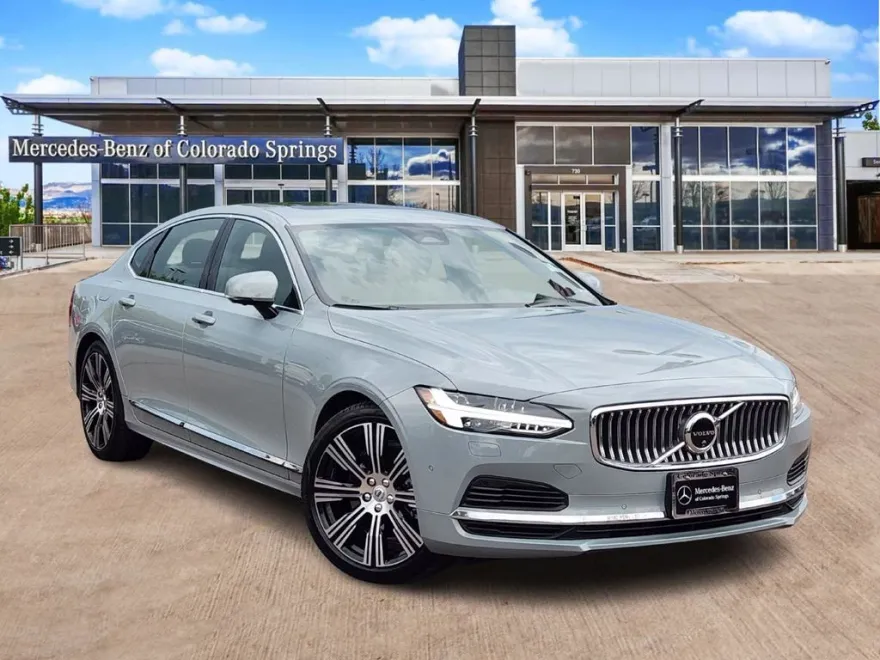 2024 Volvo S90 Recharge T8 Ultimate photo 1