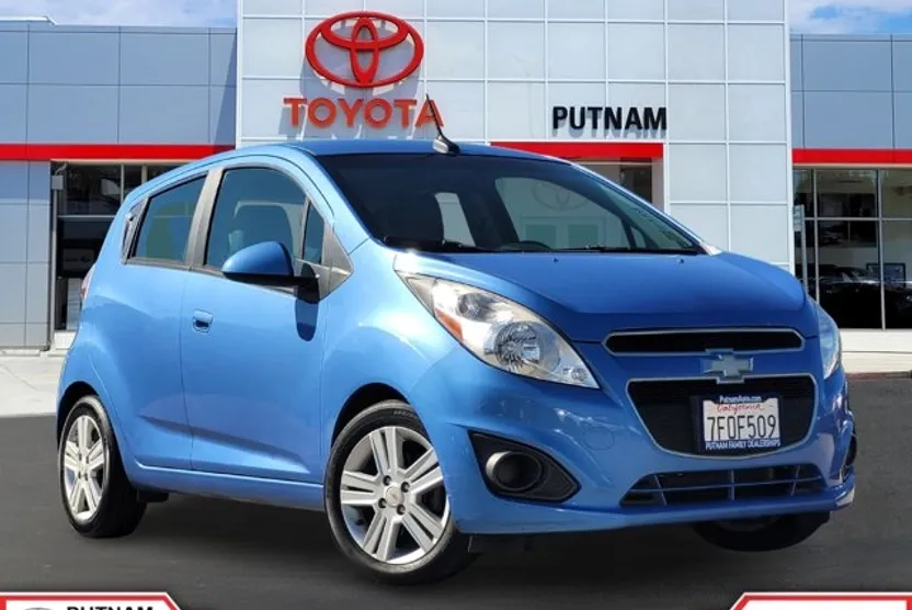 2014 Chevrolet Spark LS photo 1