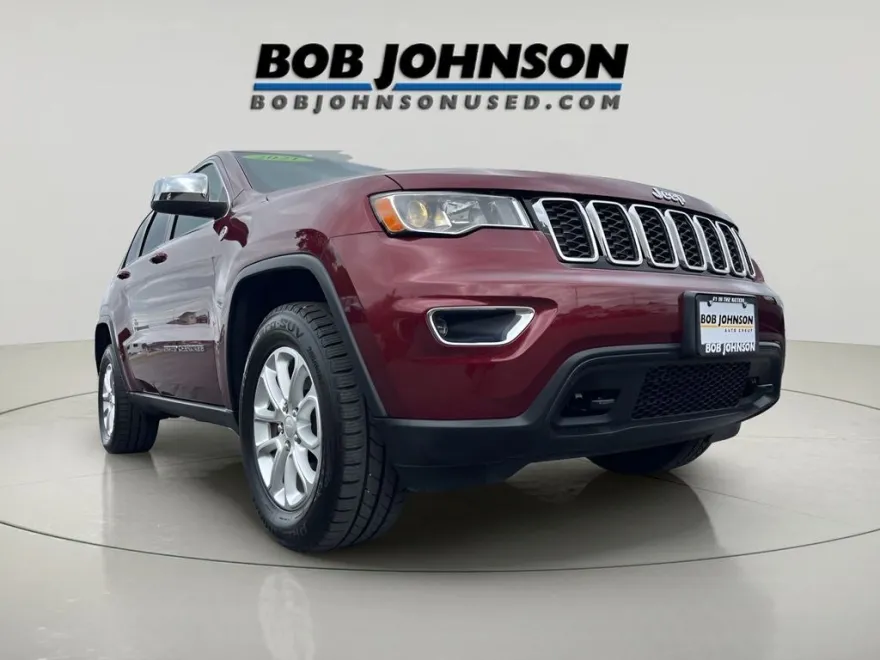 2021 Jeep Grand Cherokee Laredo E photo 1
