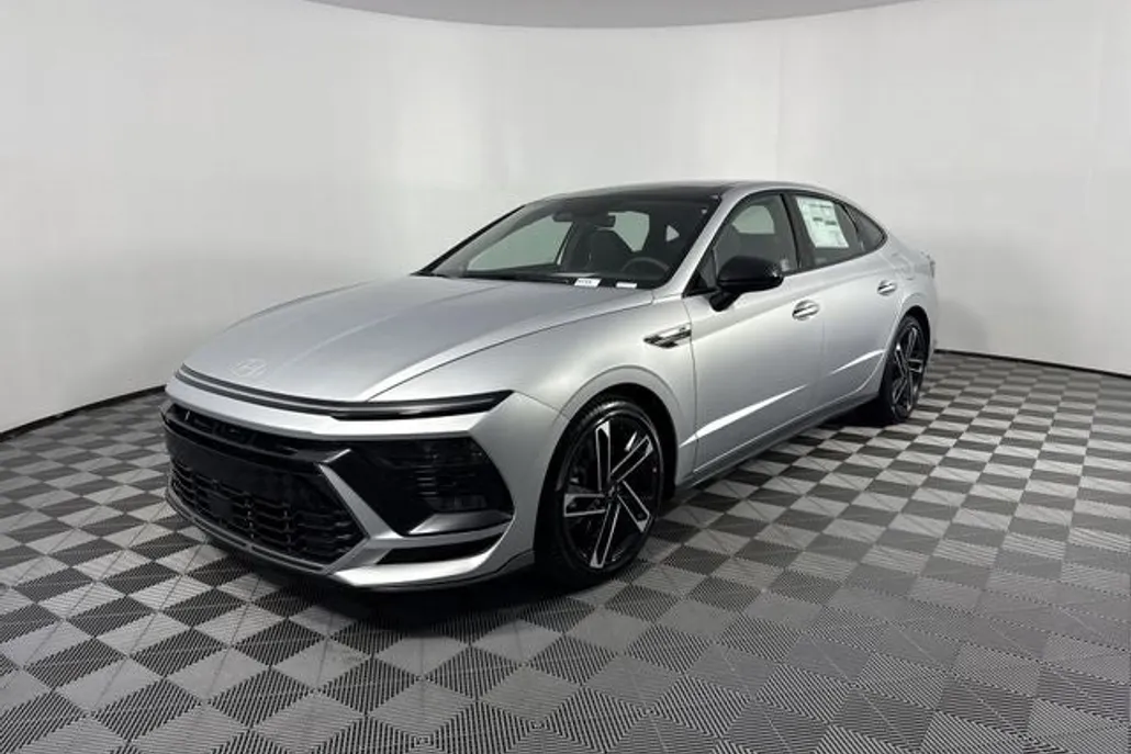 2025 Hyundai Sonata N Line photo 1