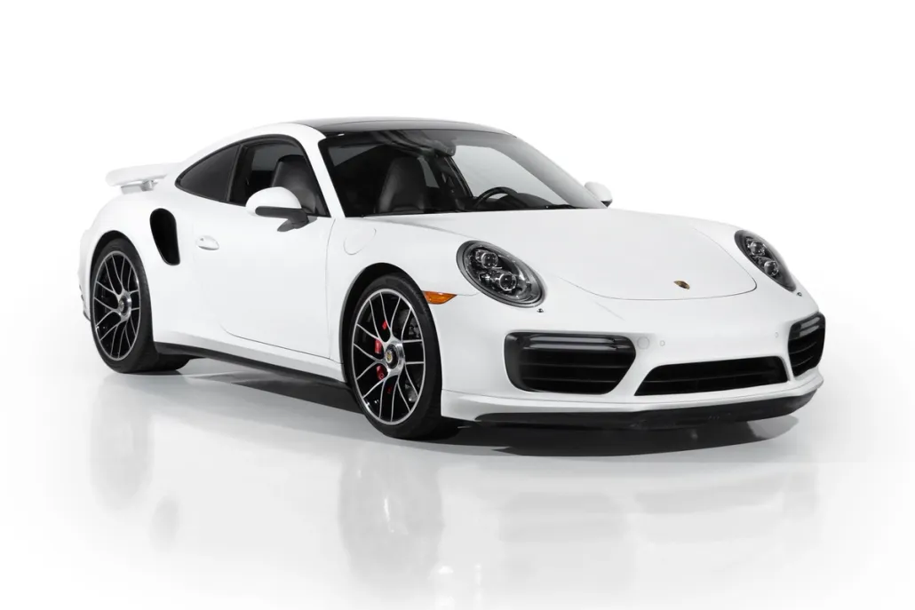 2018 Porsche 911 Turbo photo 1