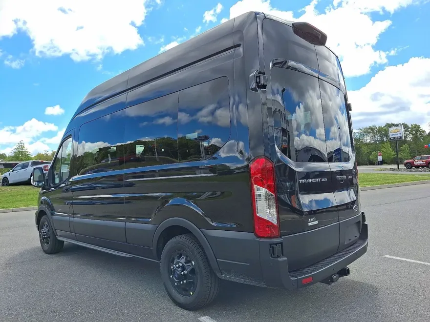 2025 Ford Transit photo 1