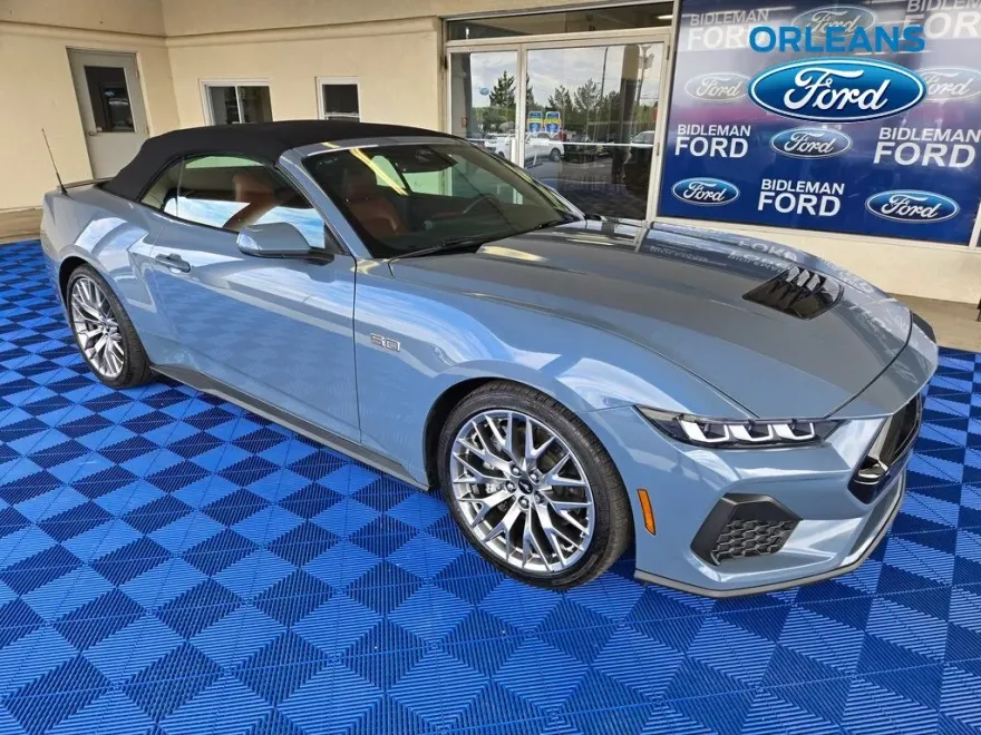 2024 Ford Mustang GT Premium Convertible photo 1