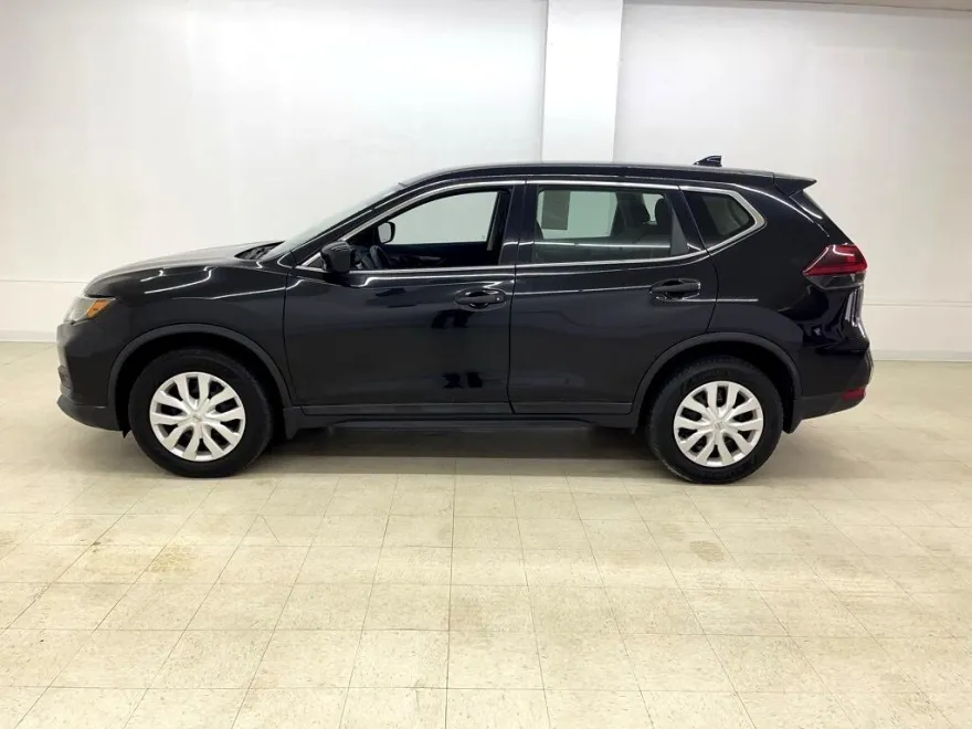 2019 Nissan Rogue S photo 1