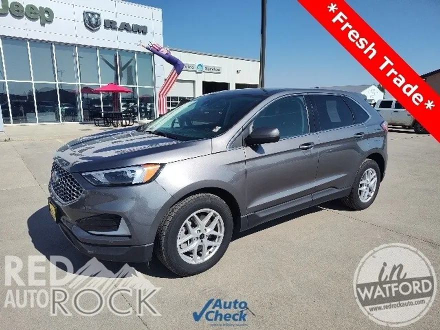 2024 Ford Edge SEL photo 1