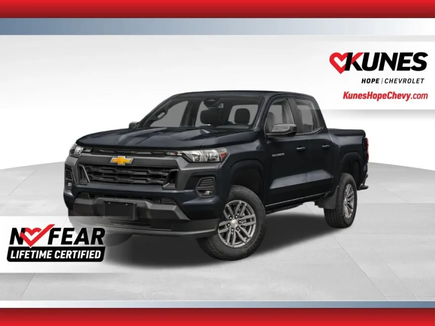 2025 Chevrolet Colorado Work Truck LT photo 1