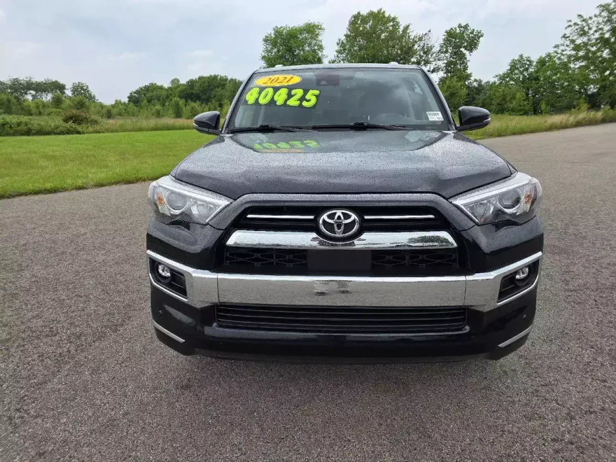 2021 Toyota 4Runner Limited photo 1