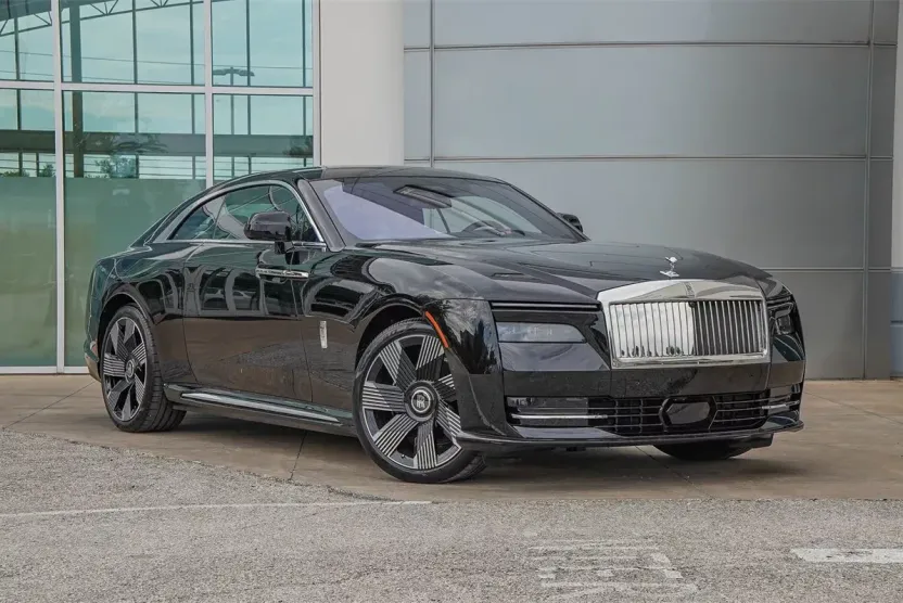2025 Rolls Royce Spectre photo 1